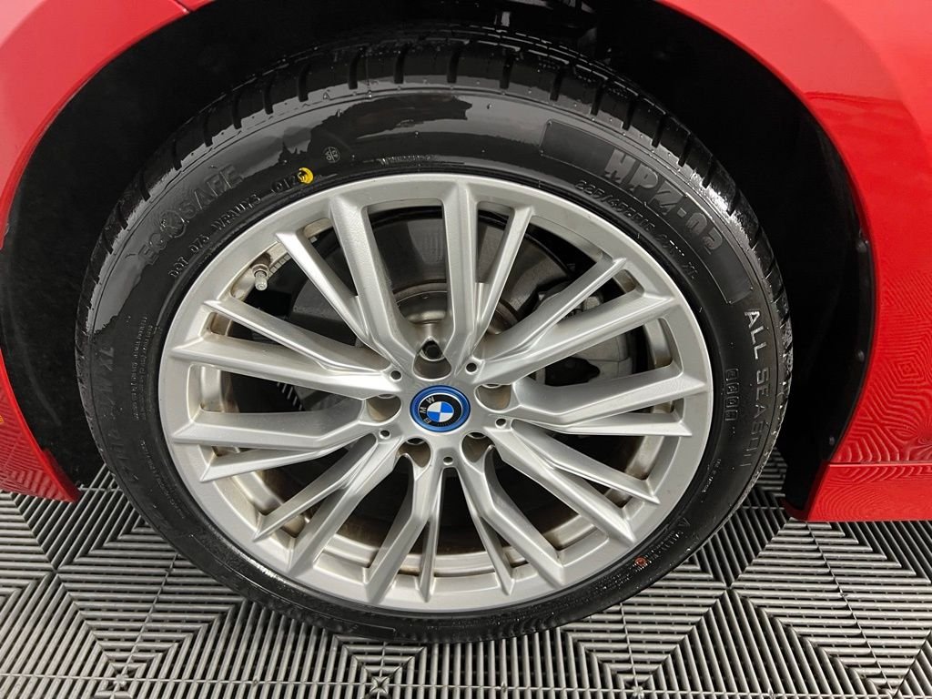 Used 2023 Melbourne Red Metallic BMW 330e iPerformance image 11