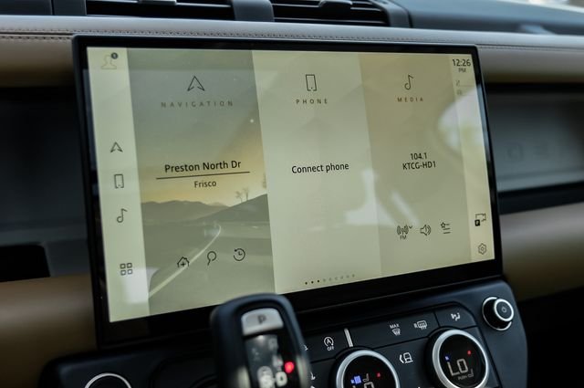 New 2026 Fuji White Land Rover S image 36