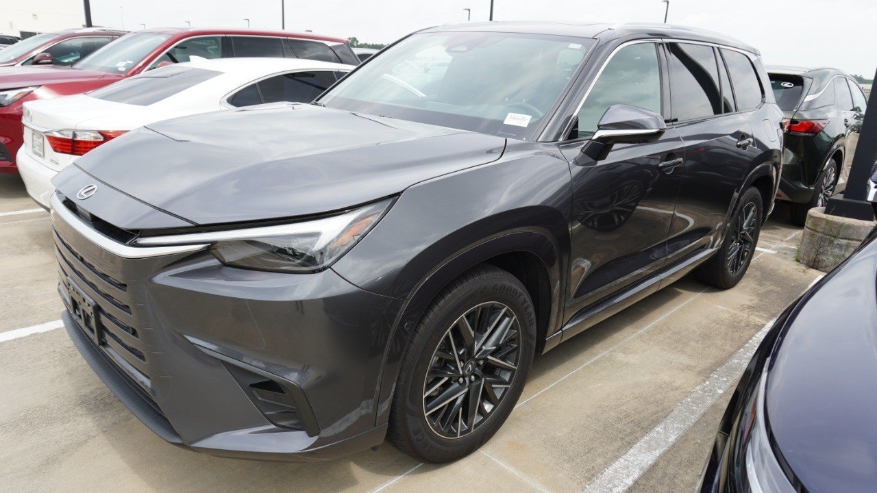 Used 2025 Gray Lexus TX 350 Premium image 4