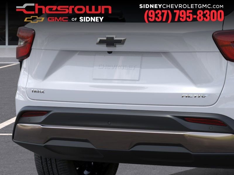 New 2026 Summit White Chevrolet ACTIV image 14