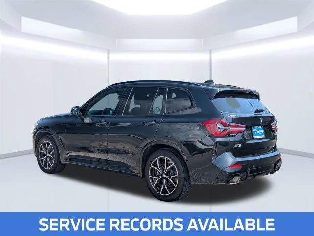 Used 2023 Black BMW sDrive30i image 3