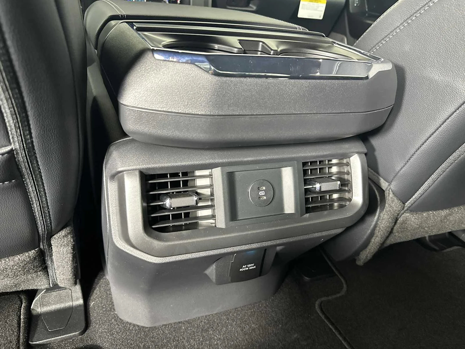New 2026 Avalanche Gray Ford LARIAT image 26