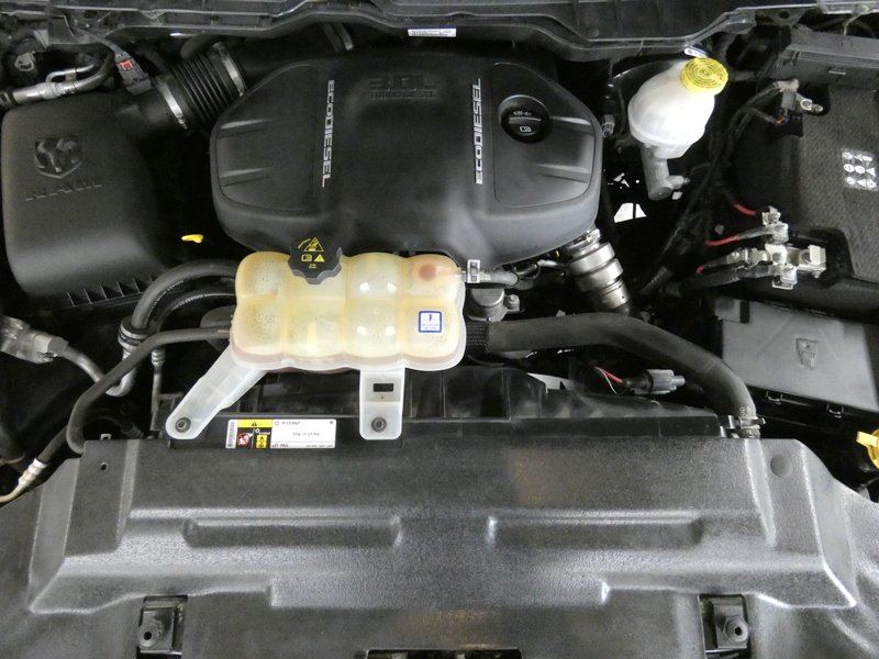 Used 2019 GRANITE CRYSTAL M Ram Crew Cab Laramie image 28