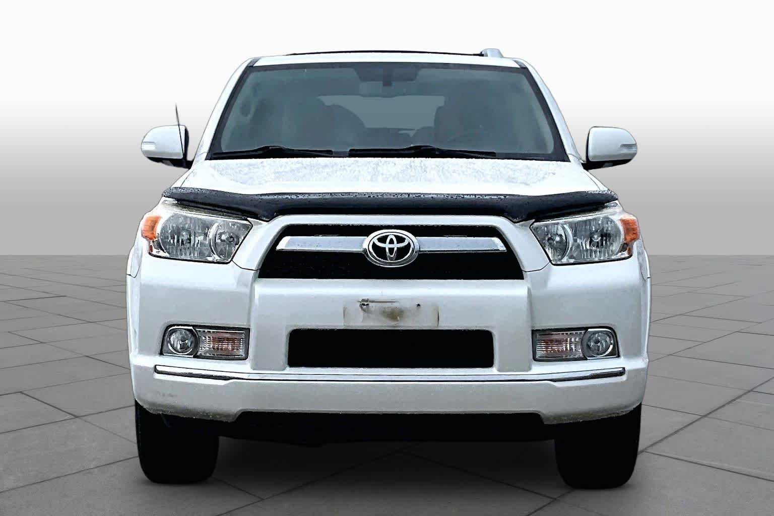 Used 2013 Blizzard Pearl Metallic Toyota Limited image 4
