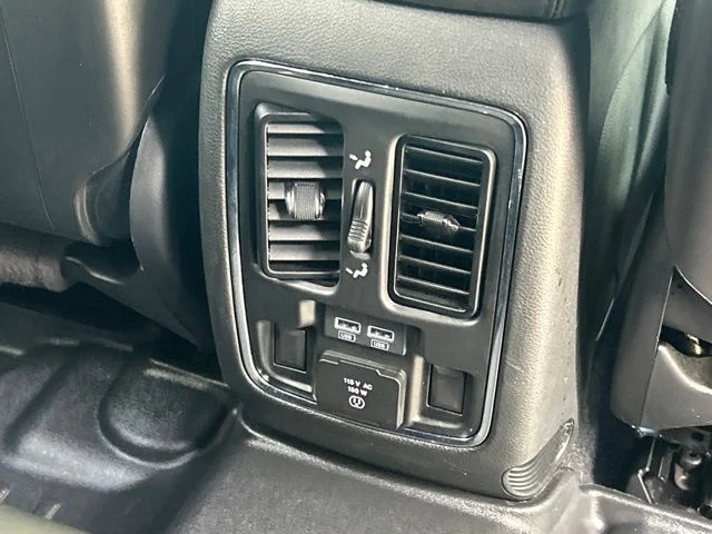 Used 2021 Blue Jeep Limited image 39