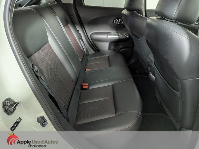 Used 2012 White Nissan SL image 35