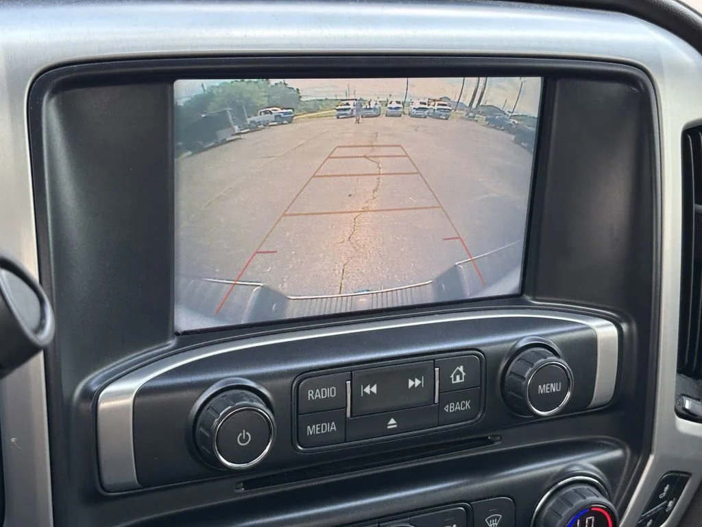 Used 2018 WHITE FROST TRICOAT GMC SLT image 34