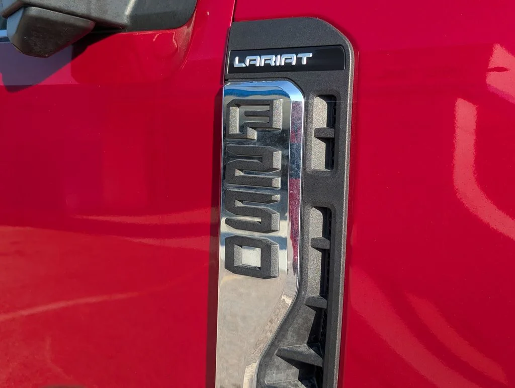 Used 2024 Red Ford Lariat image 13