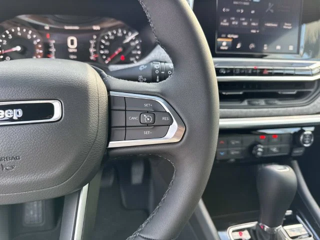 2026 Jeep Compass Latitude - Photo 15