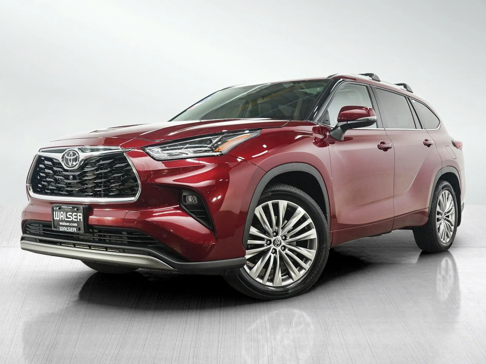 Used 2022 Red Toyota Platinum image 1
