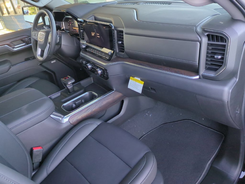 2026 GMC Sierra 1500 SLT - Photo 32