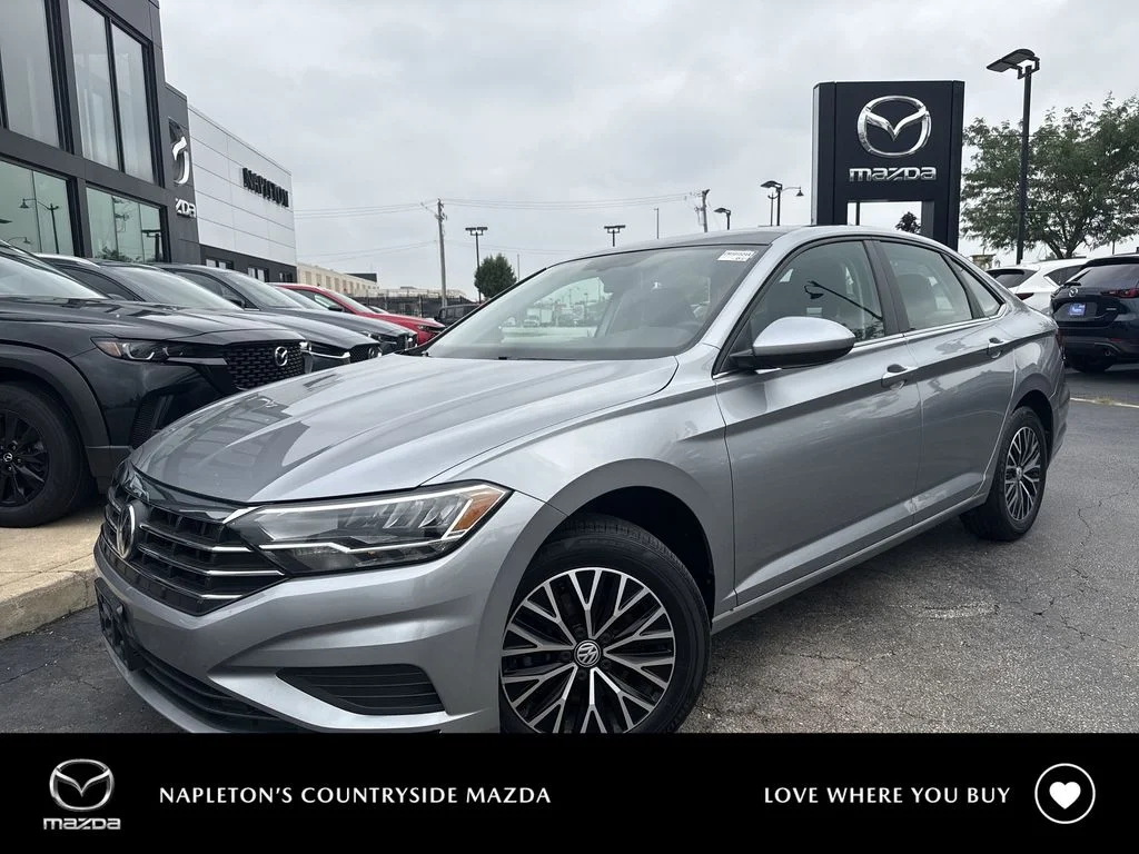 Used 2020 Silver Volkswagen 1.4T SE image 1