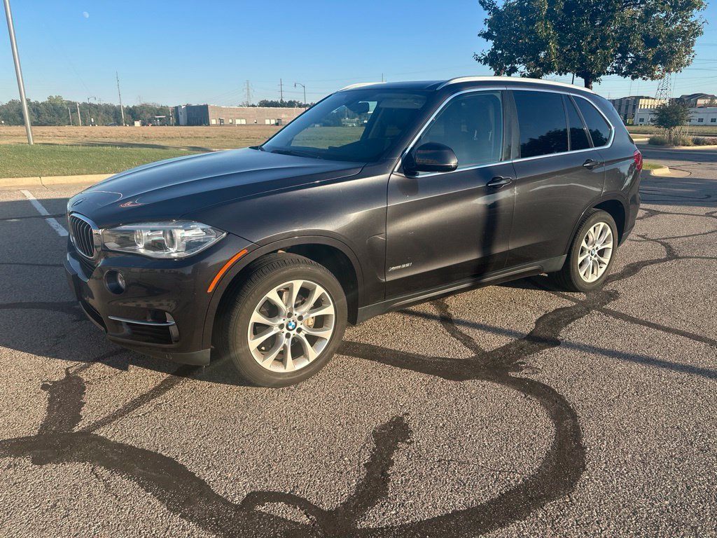 Used 2014 Gray BMW xDrive35i image 1