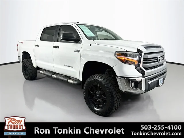 2015 Toyota Tundra SR5