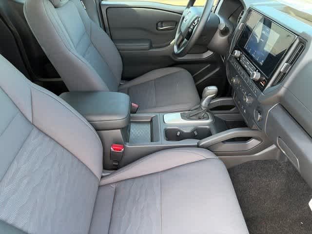New 2027 Glacier White Nissan King Cab® S image 10