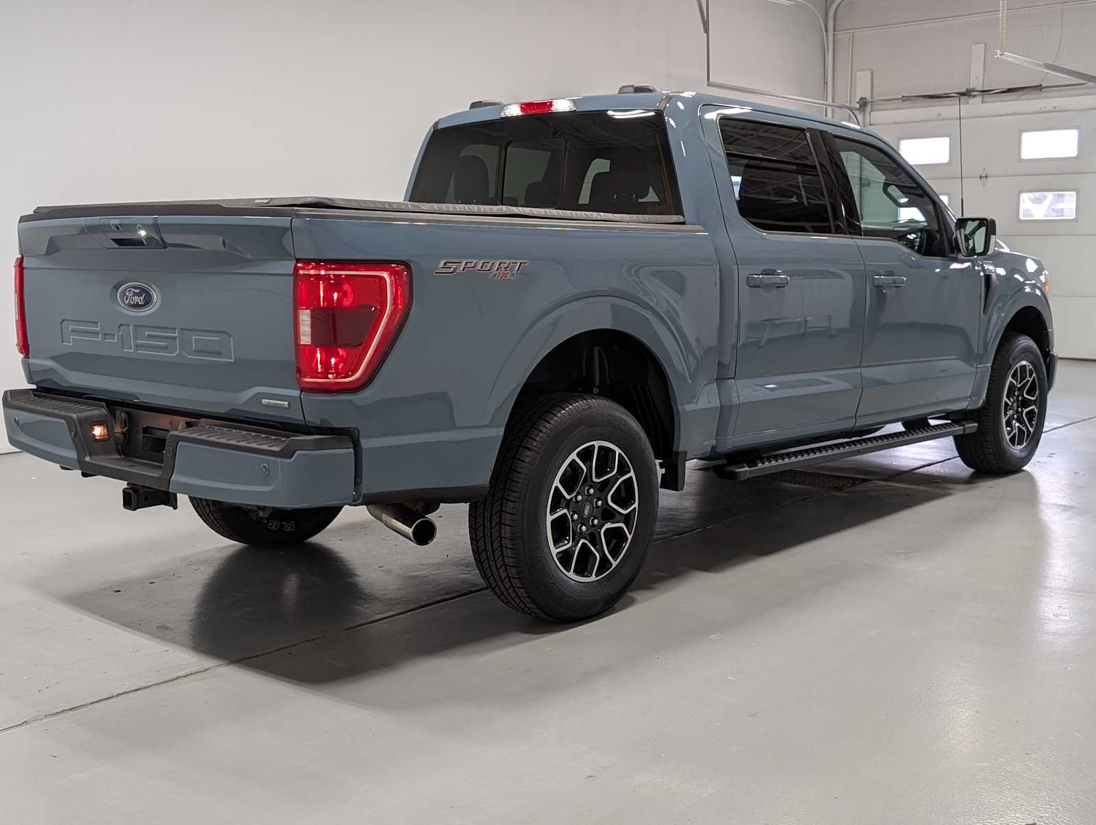 Used 2023 Area 51 Blue Ford XLT image 8