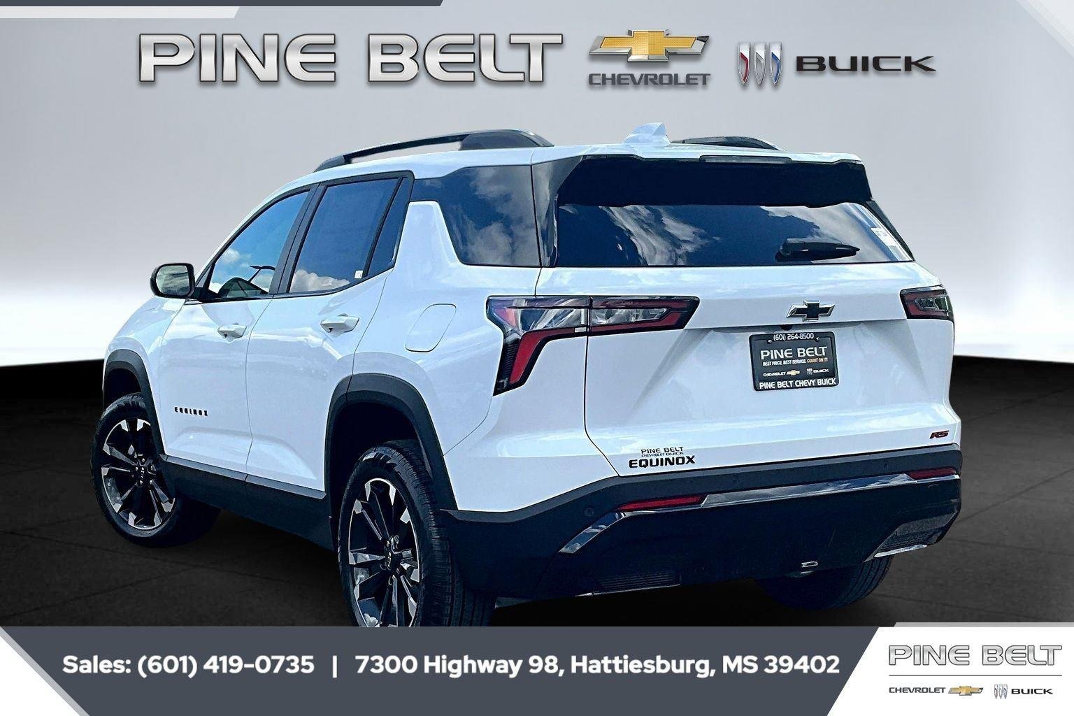 New 2026 Polar White Tricoat Chevrolet RS image 2