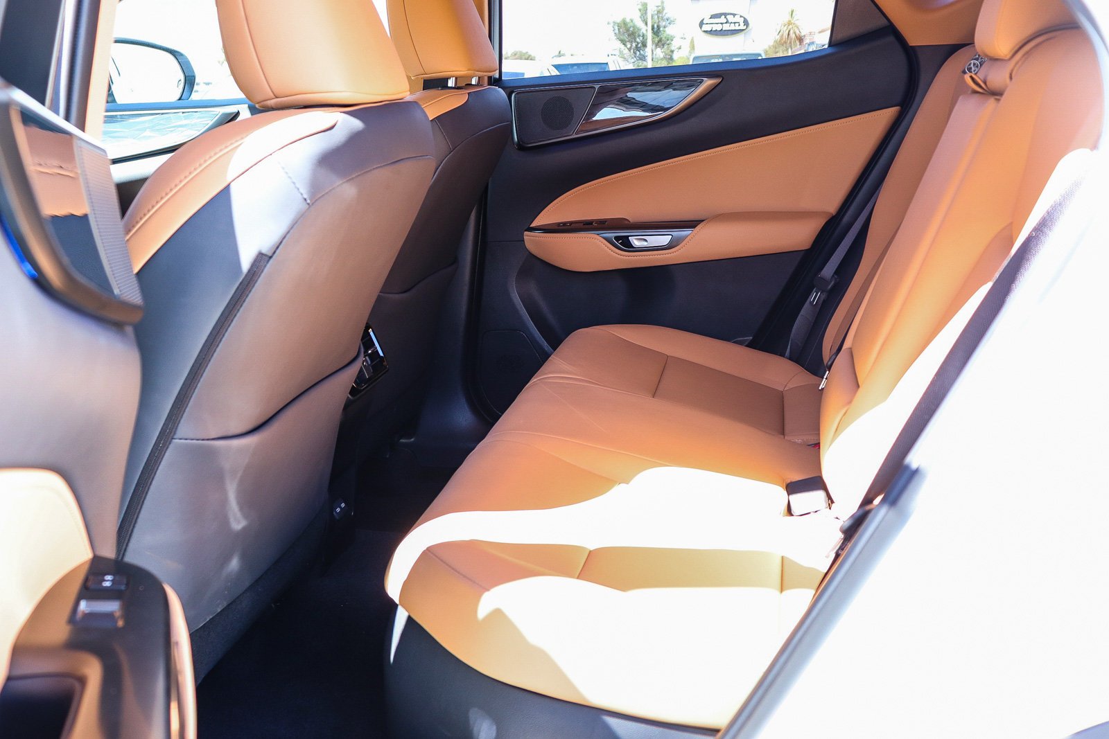 Certified Used 2026 White Lexus 350h Premium image 14