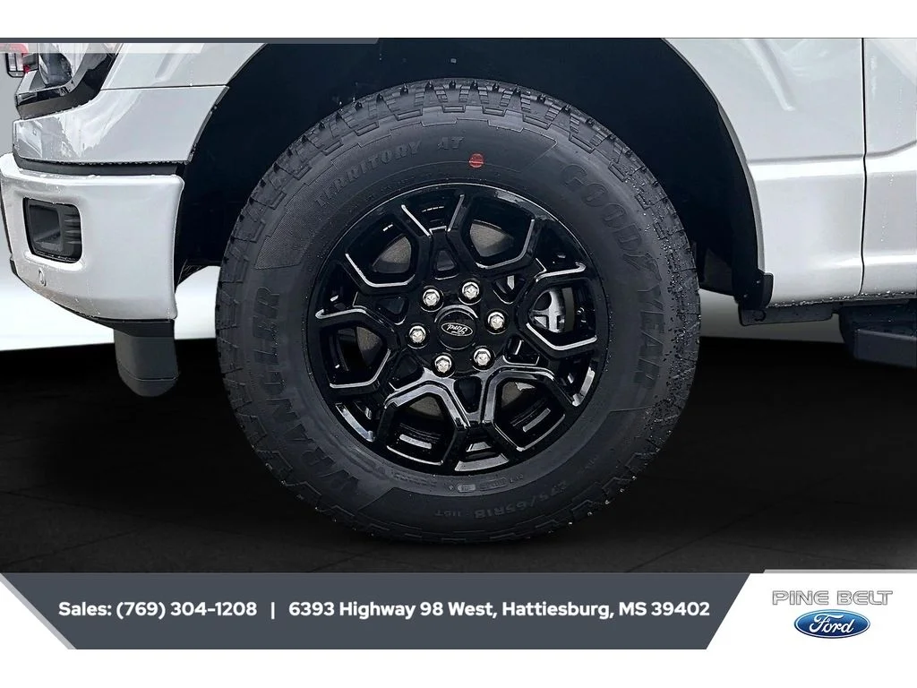 New 2026 Avalanche Ford XLT image 7