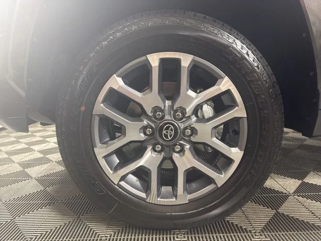 2026 Toyota Tundra 1794 Edition - Photo 10