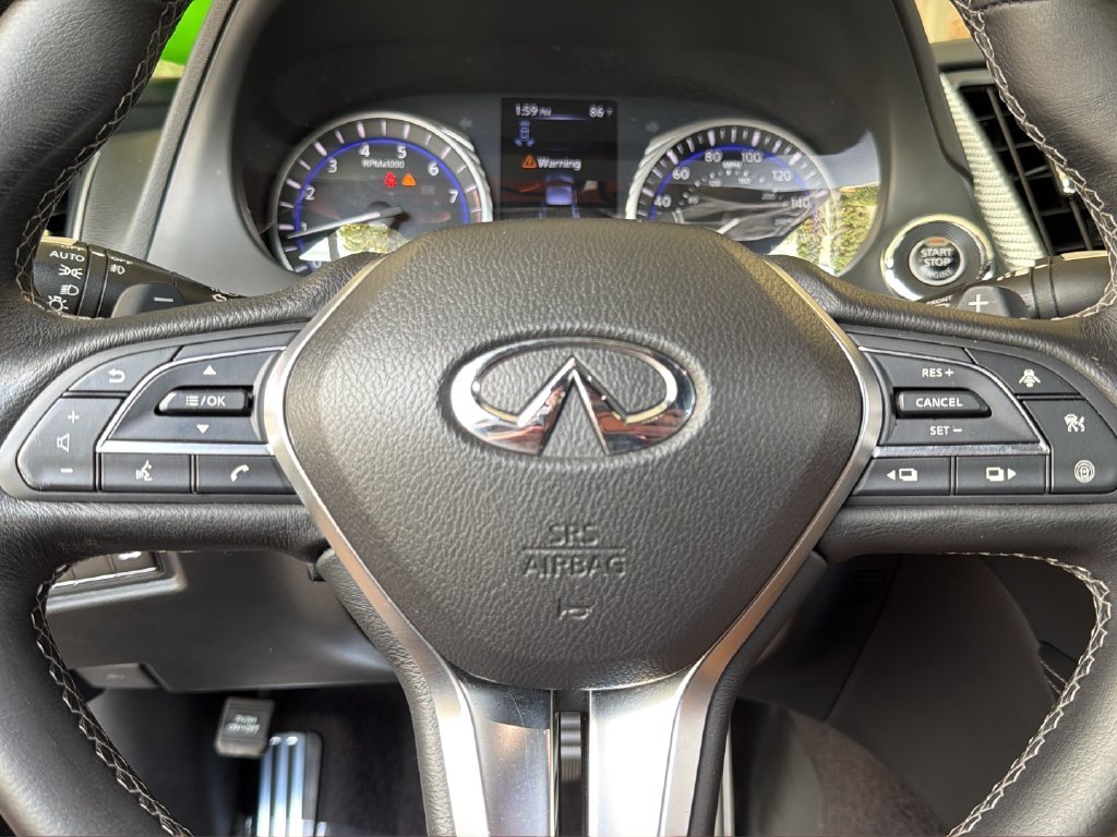 Used 2018 Black INFINITI Red Sport 400 image 16