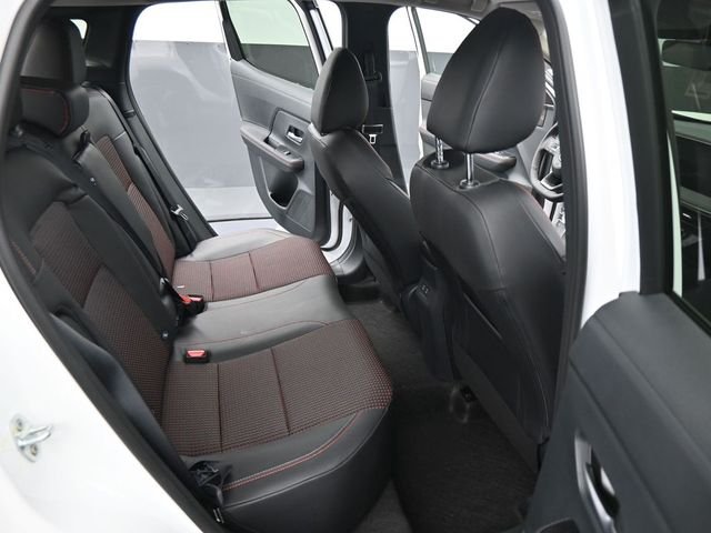 2025 Nissan Kicks SR AWD - Photo 14