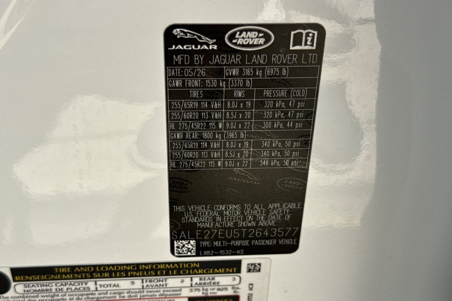 New 2026 Fuji White Land Rover X-Dynamic SE image 29