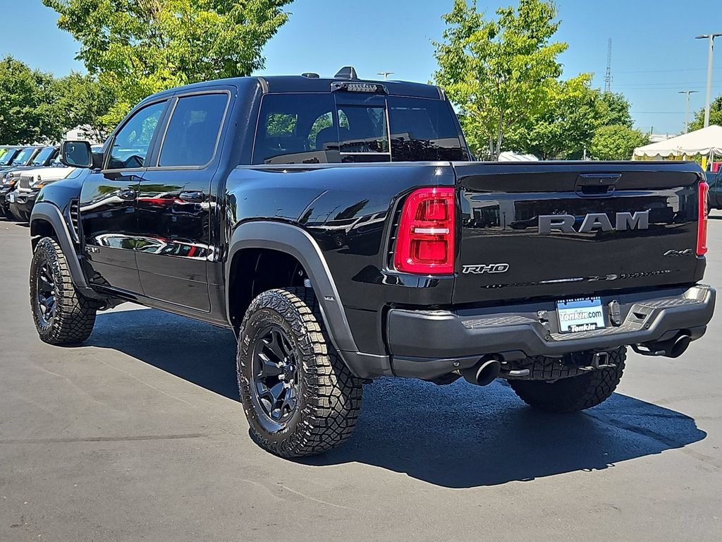 New 2026 Diamond Black Crystal Pearl-Coat Exterior Paint RAM RHO image 4