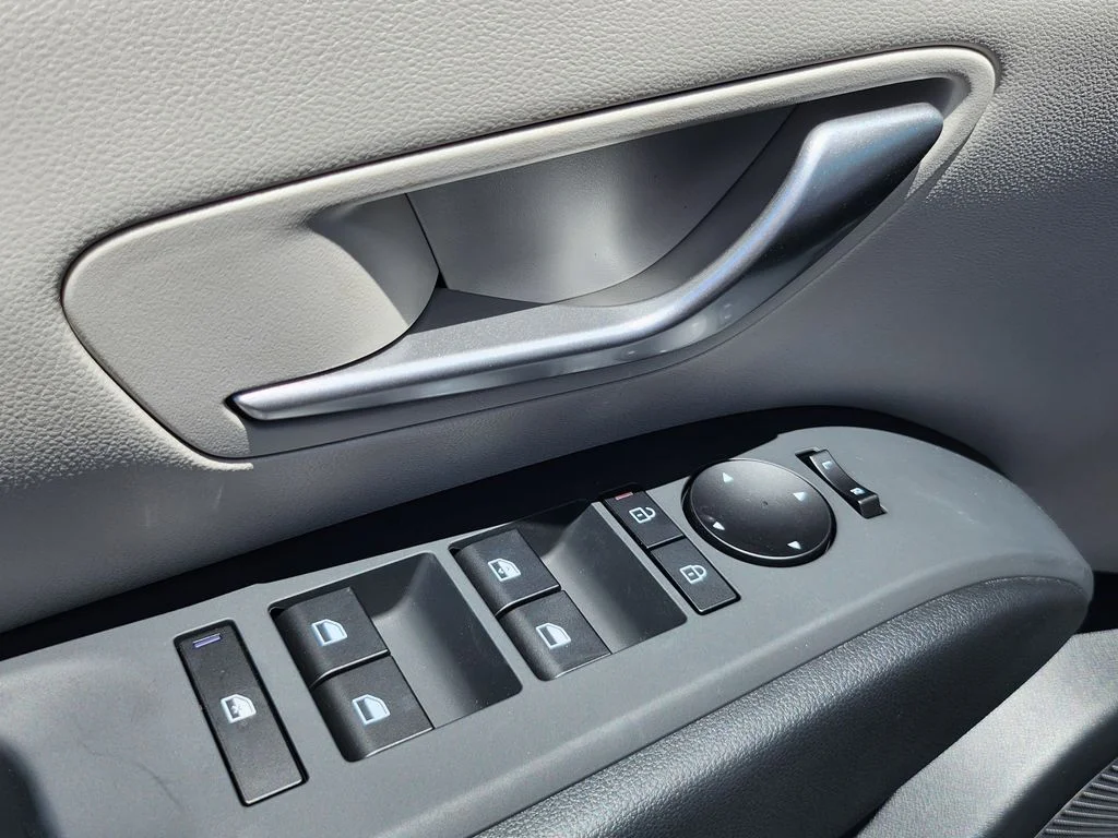 New 2026 Gray Hyundai SE image 30