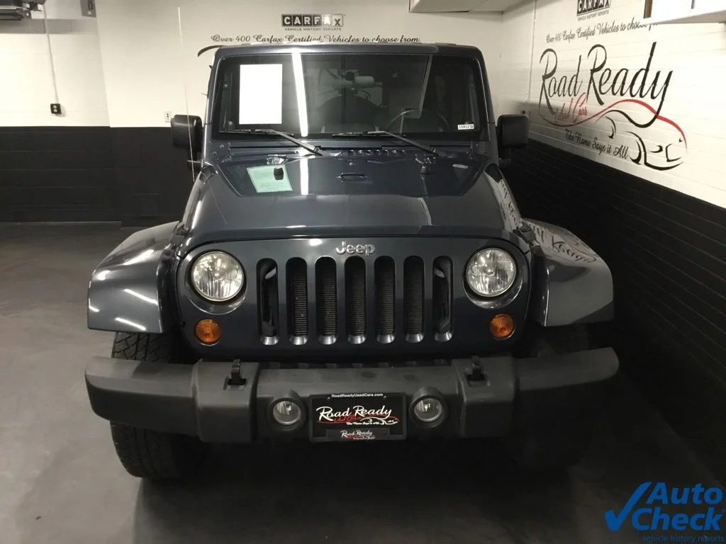 Used 2007 Blue Jeep Unlimited Sahara image 4