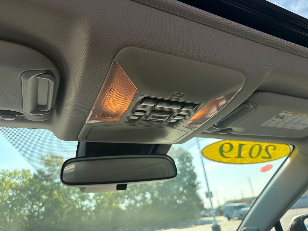Used 2019 Silver Sky Metallic Toyota XLE Premium image 14