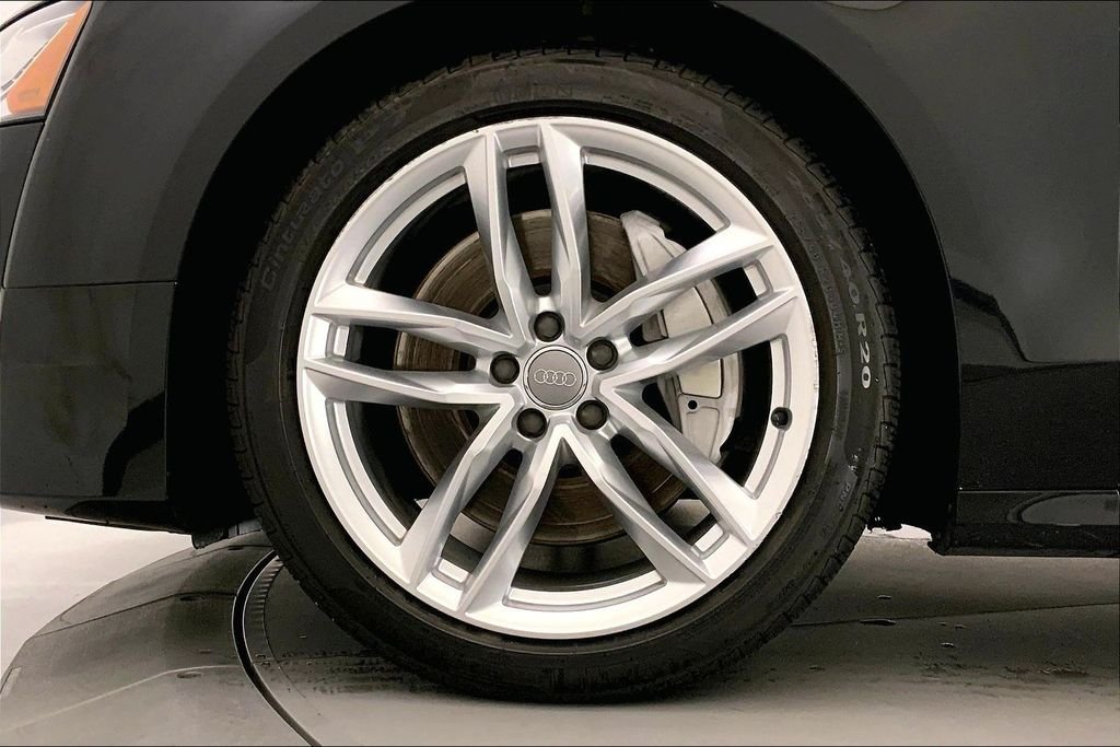 Used 2016 Black Metallic Audi L 4.0T Sport image 8