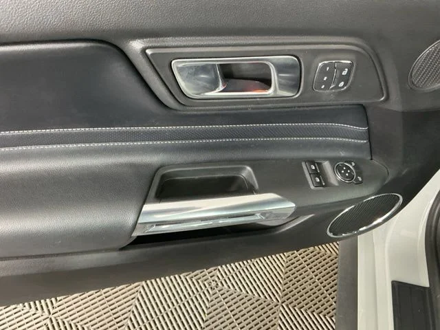 Used 2021  Ford Mach 1 image 12