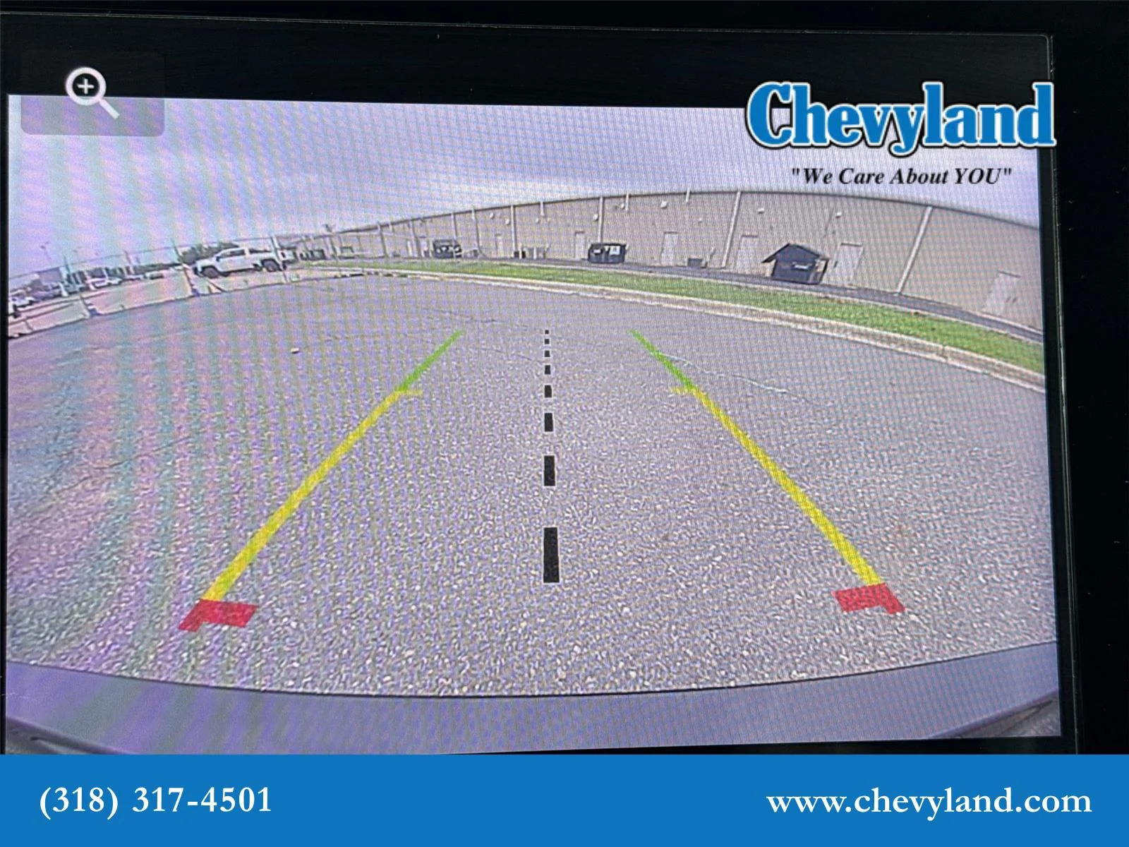Used 2023 Diamond Black Crystal Pearlcoat Jeep Laredo image 14