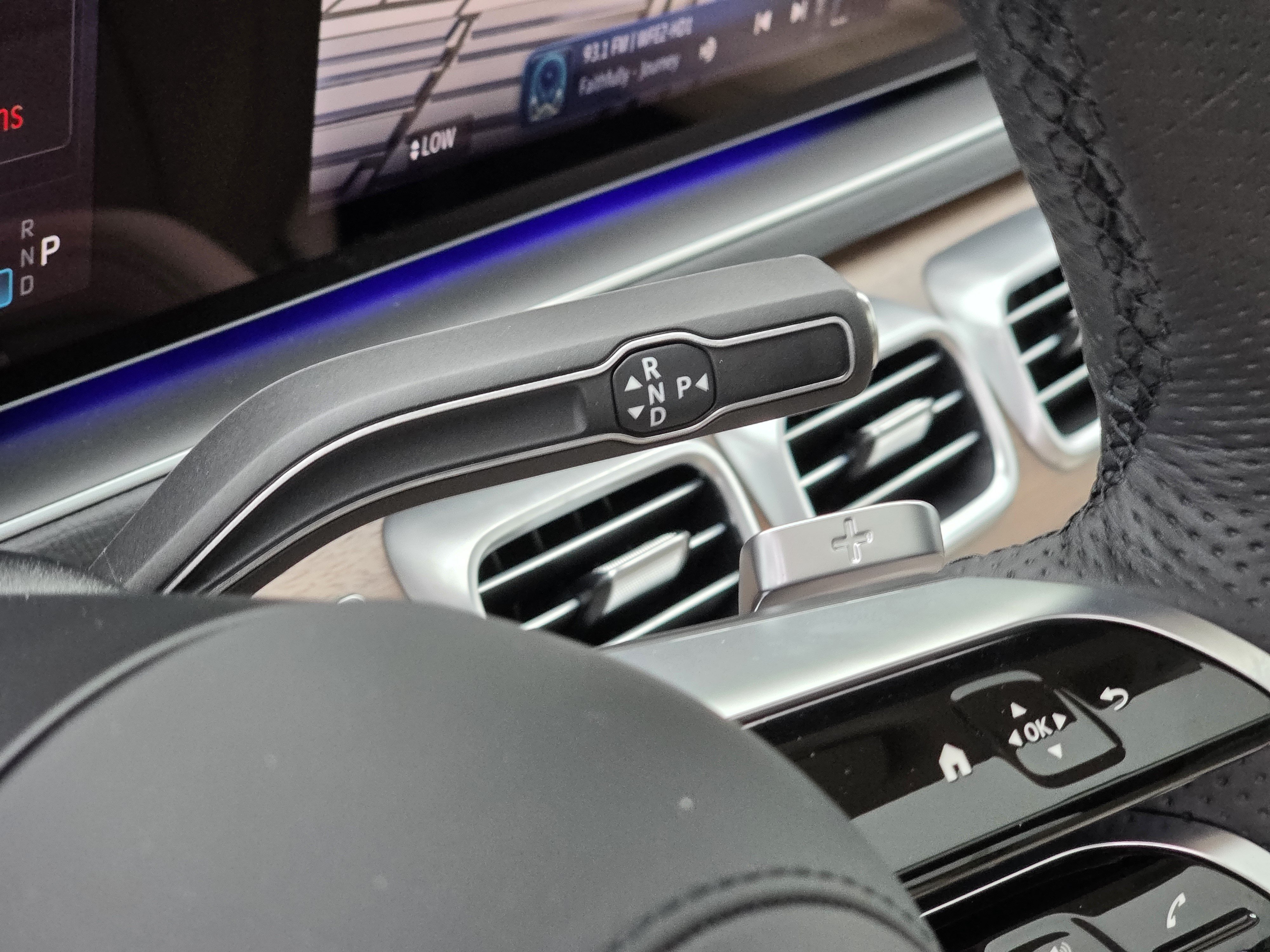 New 2026 MANUFAKTUR Alpine Grey Mercedes-Benz GLS 450 image 43