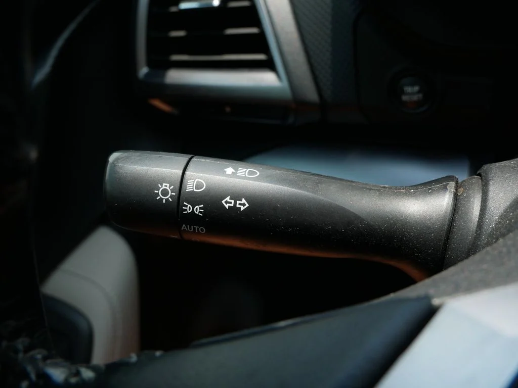 Certified Used 2020 Blue Subaru Premium image 20