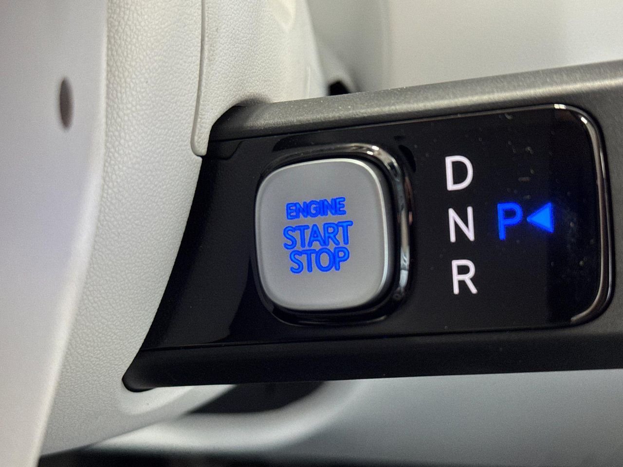 New 2026 White Hyundai Limited AWD image 23