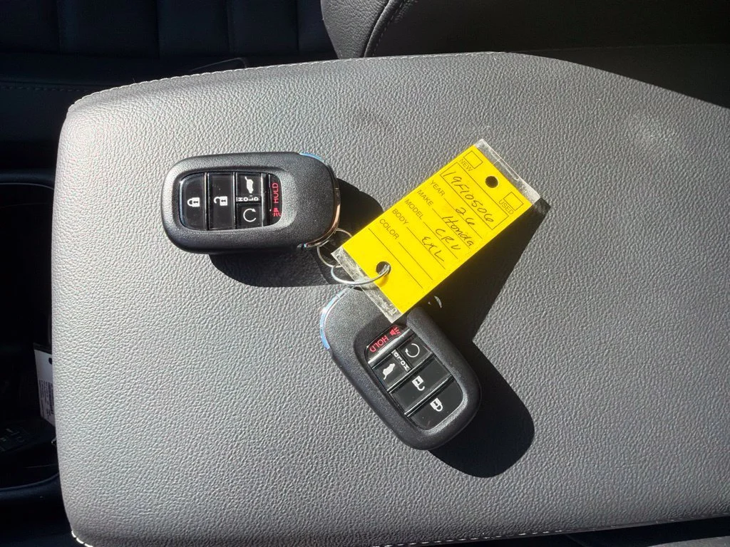 Used 2026  Honda EX-L image 2