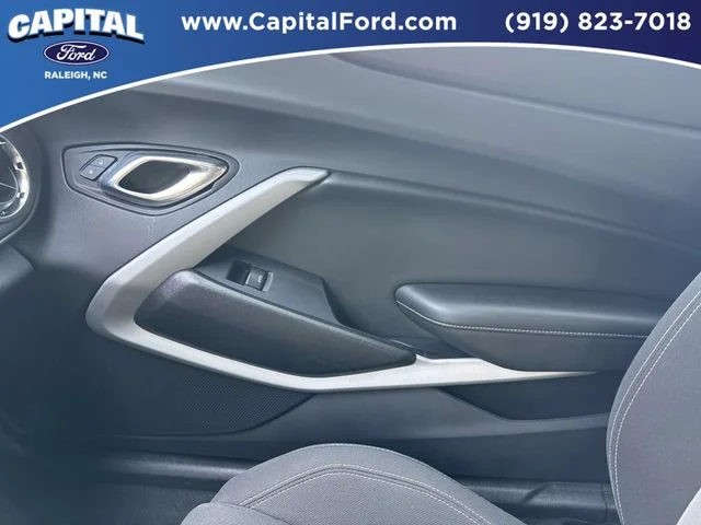 Used 2022 Red Chevrolet LT1 image 27