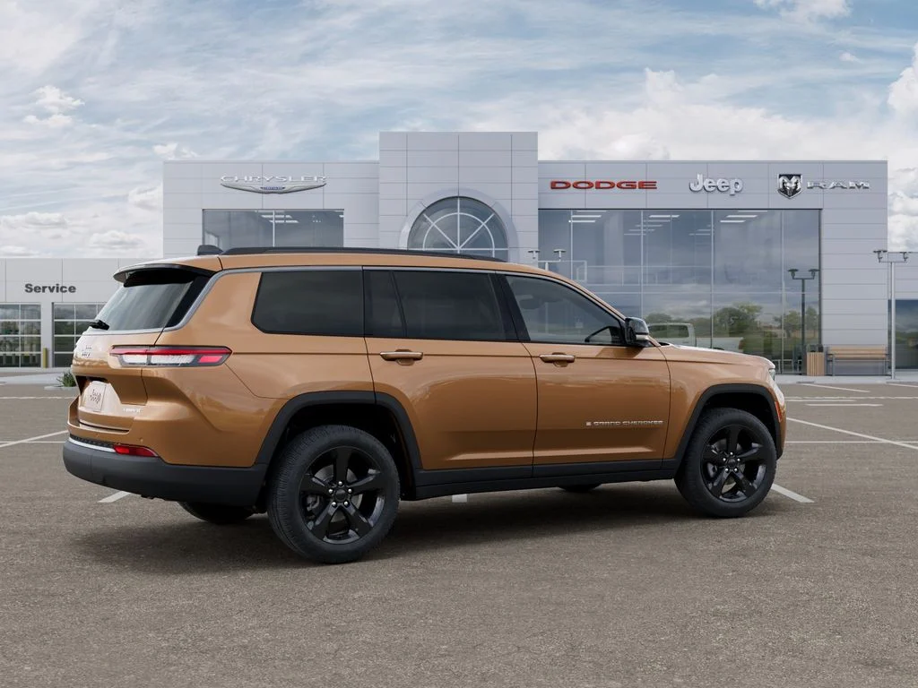 New 2026 Copper Shino Metallic Clear-Coat Exterior Paint Jeep Limited image 4