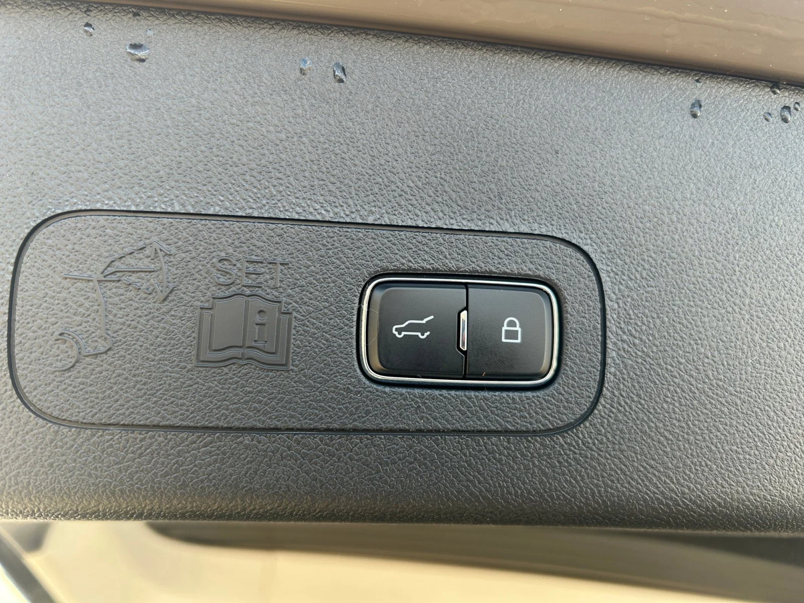 New 2026 Harbour Grey Clearcoat Lincoln Premiere image 11