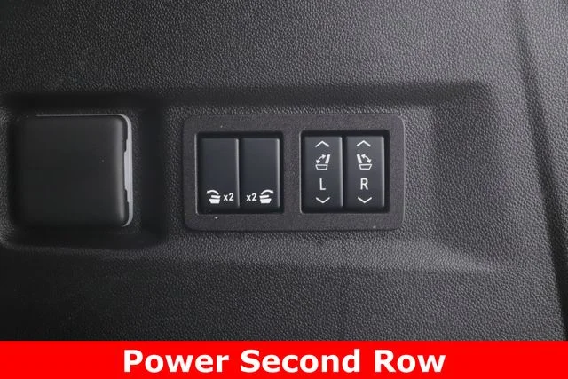 Used 2025 Black Chevrolet RST image 33