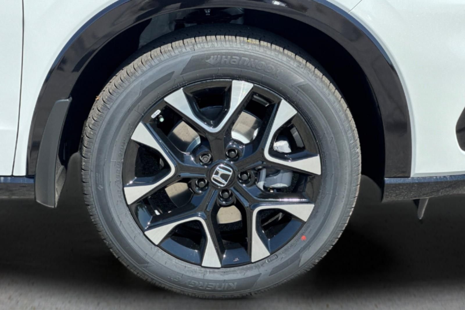 New 2027 Platinum White Pearl Honda EX-L image 33