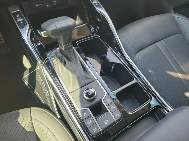 New 2026 Ebony Black Kia SX image 27