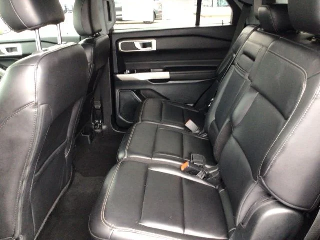 Certified Used 2023 Agate Black Metallic Ford XLT image 17