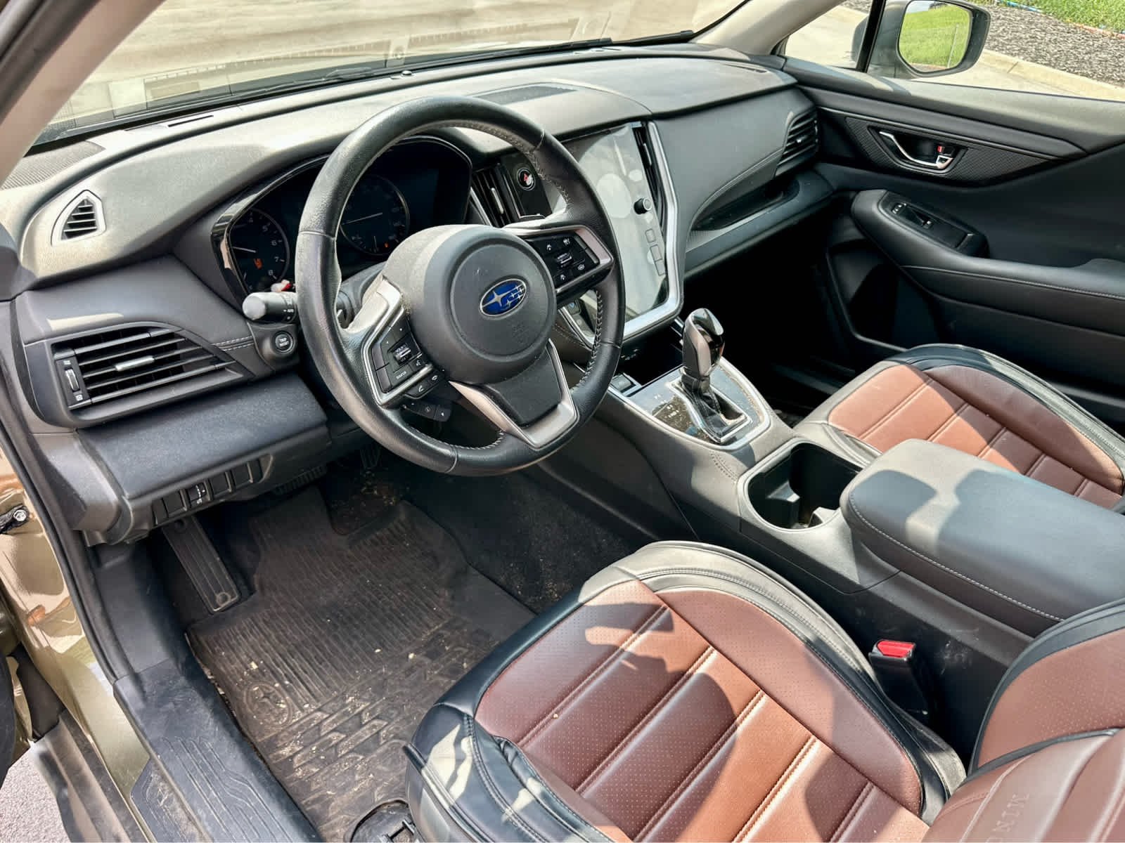 Used 2021 Autumn Green Metallic Subaru Premium image 10