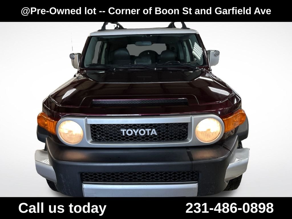 Used 2007 Red Toyota Base image 8