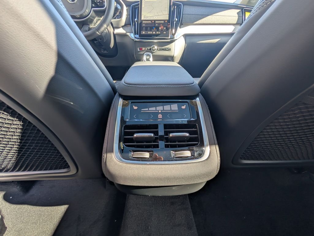 Used 2026 Gray Volvo B6 Ultra image 12