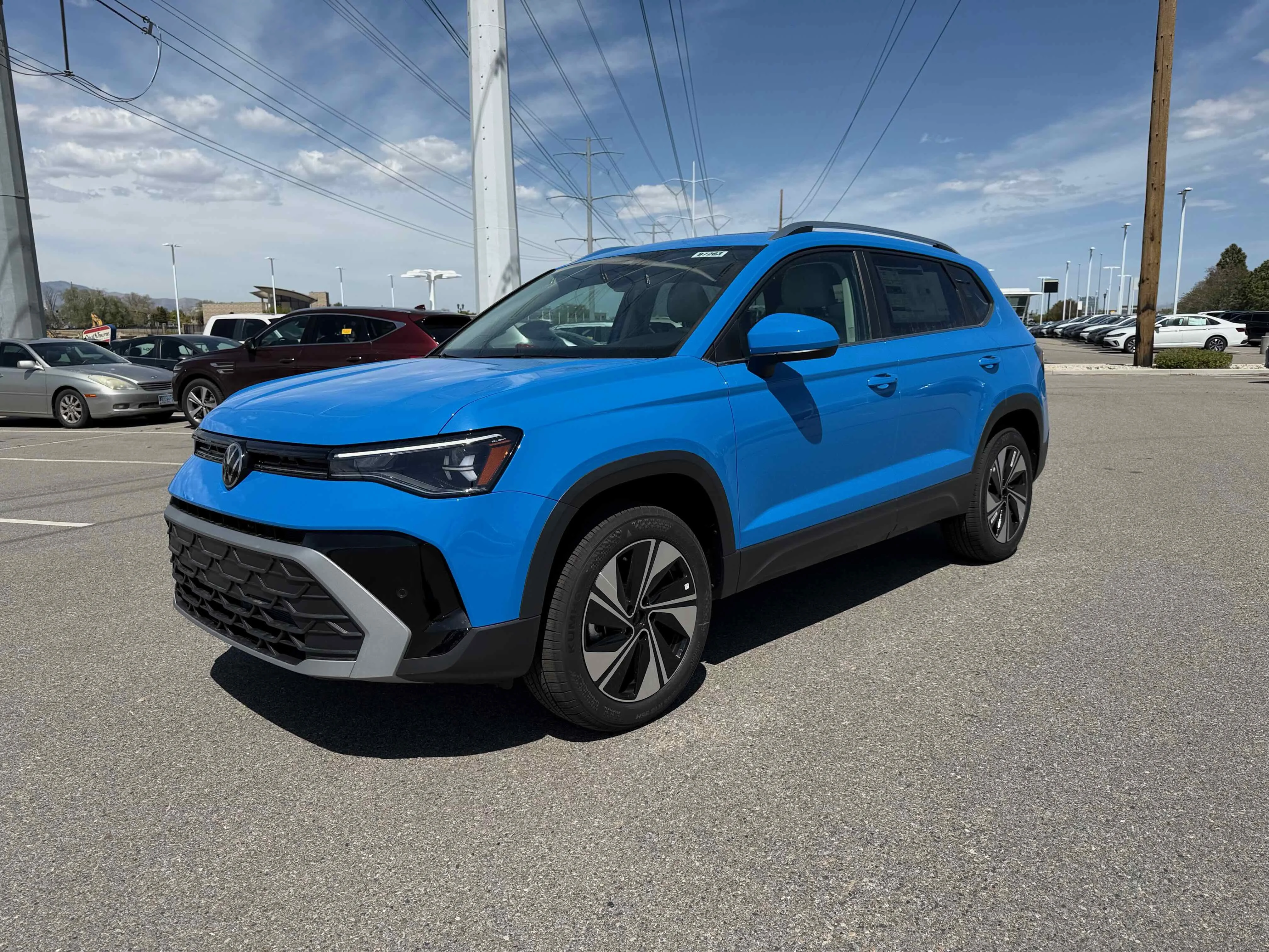 New 2026 Blue Volkswagen SE image 12