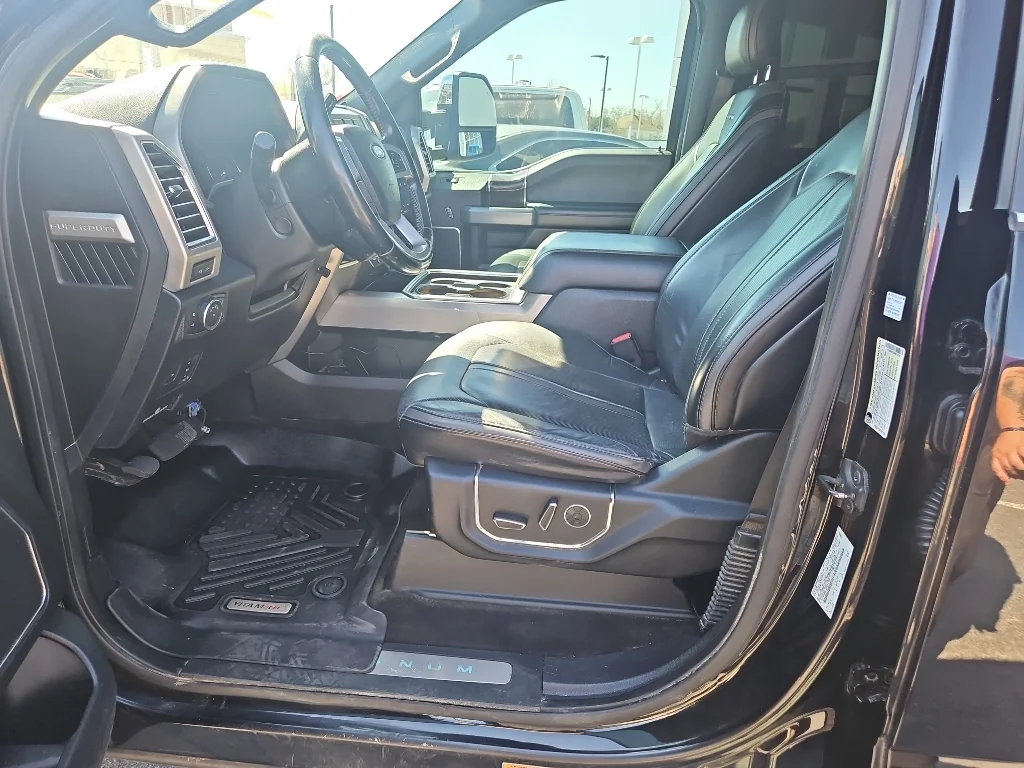 Used 2017 Shadow Black Ford Platinum image 17